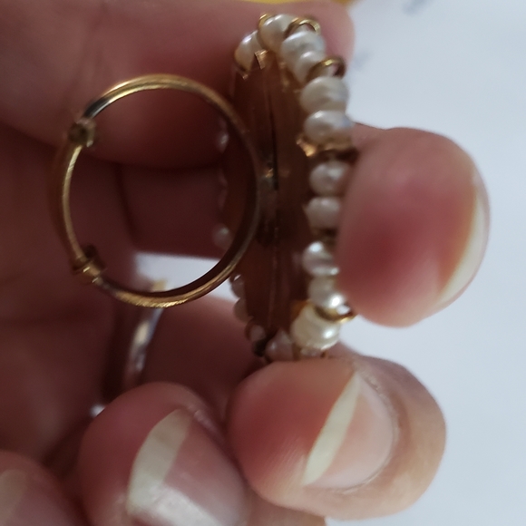 Ring - Picture 6 of 8